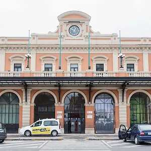 https://baristazionecentrale.barihotels.org